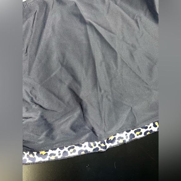 Rekita Black & Cheetah Print Tankini Swim Top Size Medium EUC - Picture 2 of 7